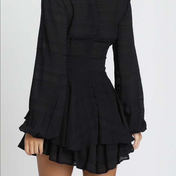 NWT Black Hamilton Playsuit Romper Showpo - Picture 5 of 10